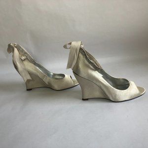 Nina - Size 10